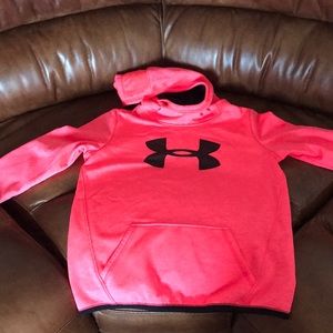Under Amour Sweat Shirt size YLG/JG/G